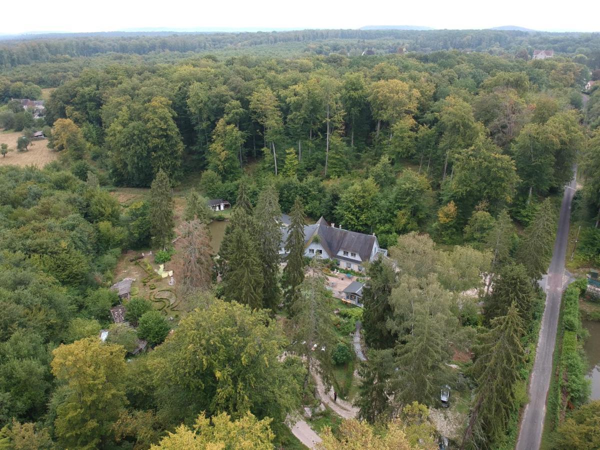 Le Jardin De Saint Jean Bed and Breakfast Eksteriør billede