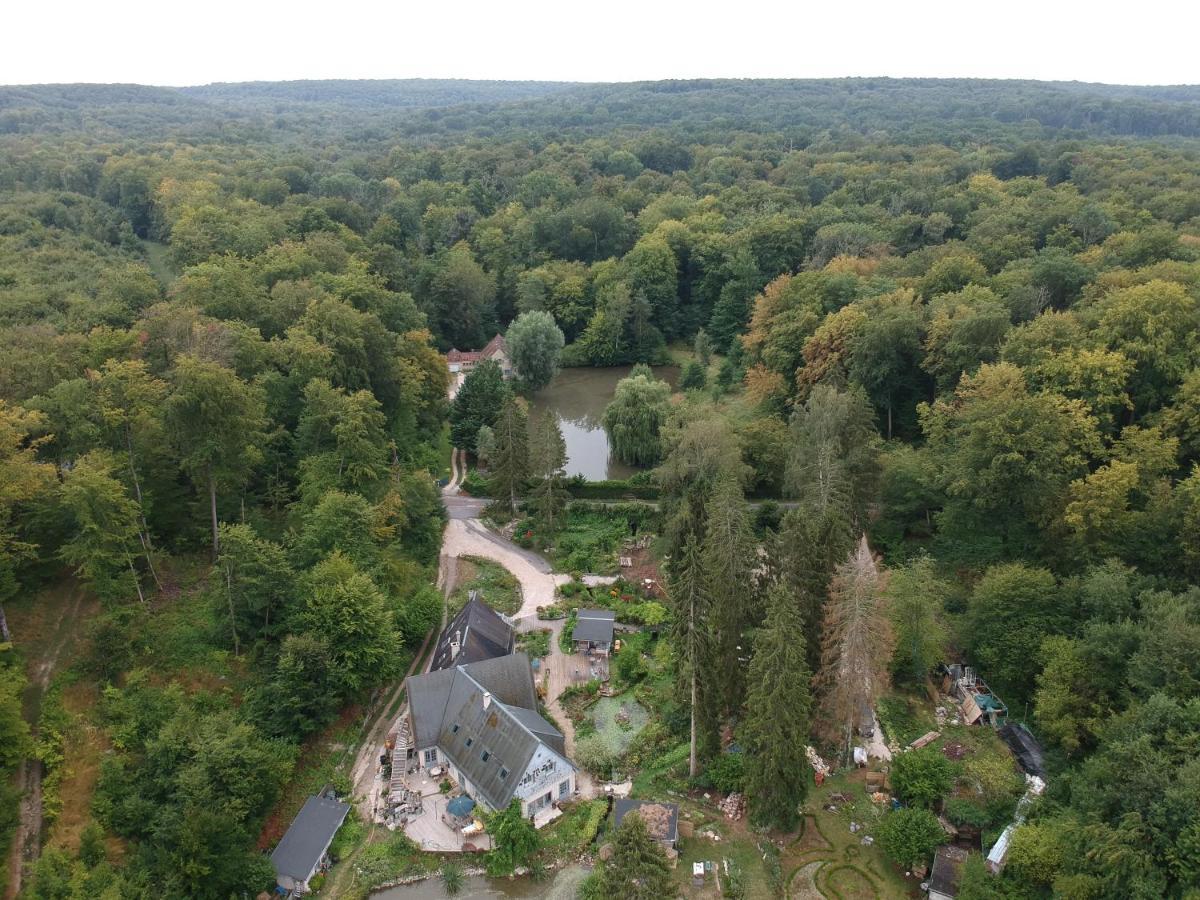 Le Jardin De Saint Jean Bed and Breakfast Eksteriør billede