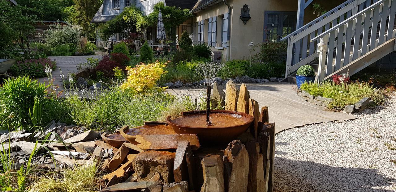 Le Jardin De Saint Jean Bed and Breakfast Eksteriør billede